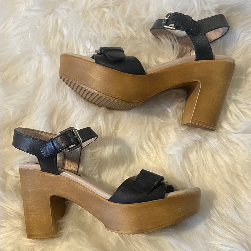Nice Things by Paloma S. Black Leather Platform Sandals with Wood Wedge Size 6